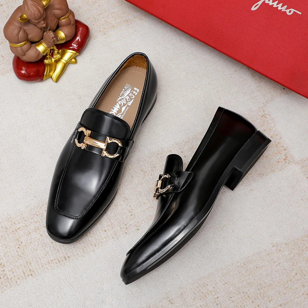 Men's shoes 💰600 🕷🕷🐂【Ferragamo】 Popular fashion casual shoes🇨🇳Official website counter 1:1 production, original mold opening💯Good quality can be seen, imported high-end first-layer pebbled calfskin, water-dyed🐂leather lining🌿very clear texture, high-quality waterproof, non-slip and wear-resistant outsole🎋high quality and low price, truly handmade🍓, 5 colors available! Code number 38-44 (45. To be customized)